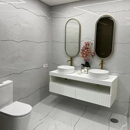 Luxury 3-suite In The Heart Of Porto